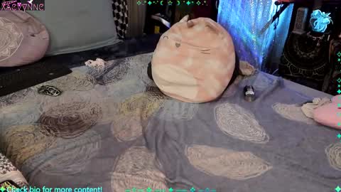 Xaevynne  Sometimes Milla Milla The Cute as a Buttom Brunette     online show from February 18, 2025, 9:54 am