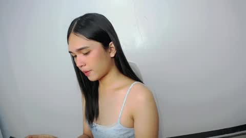 xairah_doux online show from May 16, 2026, 12:18 am