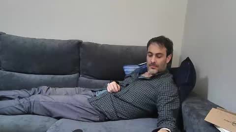 xalegarmax online show from December 3, 2024, 10:29 pm