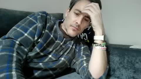 xalegarmax online show from January 19, 2025, 2:25 am