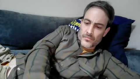 xalegarmax online show from February 17, 2025, 10:58 pm