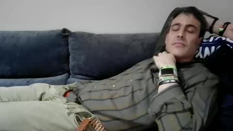 xalegarmax online show from February 18, 2025, 10:25 pm