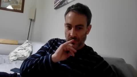 xalegarmax online show from November 9, 2025, 10:41 pm