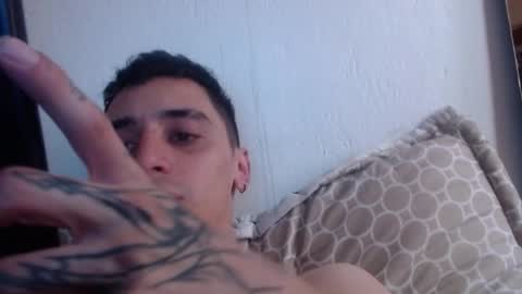 xalejo_max online show from November 20, 2025, 3:34 pm