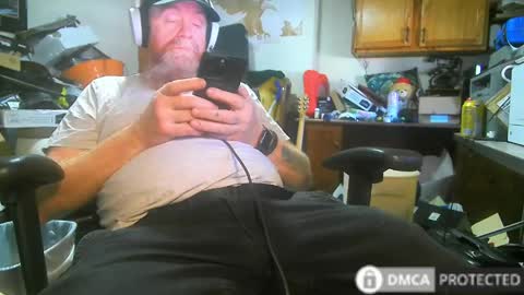 xander71972 online show from May 4, 2026, 1:40 pm