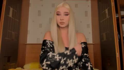 xander_novak online show from February 25, 2026, 12:59 pm