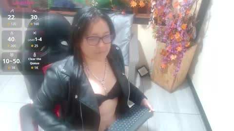 xander_taylor_ online show from September 30, 2025, 5:45 am