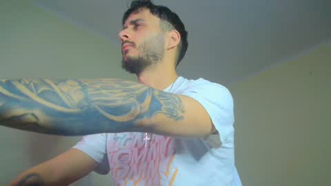 Snapshot of xandercagex chatting on February 3, 2025, 3:06 pm XanderCageX online show from February 3, 2025, 3:06 pm