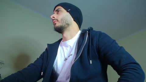 Snapshot of xandercagex chatting on February 14, 2025, 6:12 am XanderCageX online show from February 14, 2025, 6:12 am