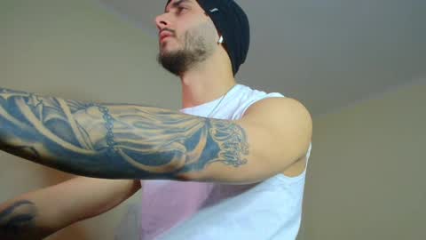 Snapshot of xandercagex chatting on February 15, 2025, 10:44 am XanderCageX online show from February 15, 2025, 10:44 am