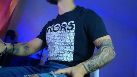 Snapshot of xandercagex chatting on November 4, 2025, 8:13 am XanderCageX online show from November 4, 2025, 8:13 am