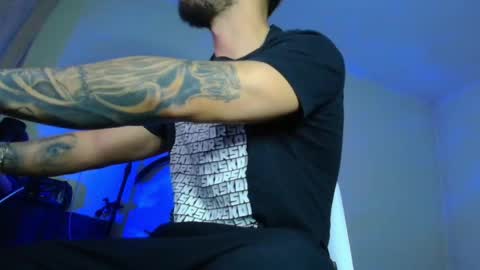 Snapshot of xandercagex chatting on November 16, 2025, 4:51 am XanderCageX online show from November 16, 2025, 4:51 am