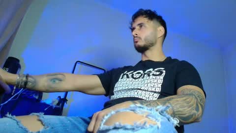 Snapshot of xandercagex chatting on November 25, 2025, 8:42 pm XanderCageX online show from November 25, 2025, 8:42 pm