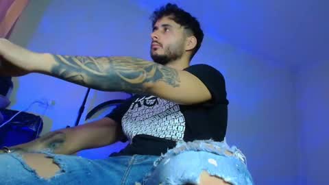 Snapshot of xandercagex chatting on December 3, 2025, 9:40 am XanderCageX online show from December 3, 2025, 9:40 am