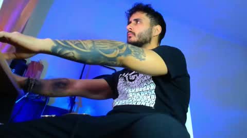 Snapshot of xandercagex chatting on December 15, 2025, 12:31 pm XanderCageX online show from December 15, 2025, 12:31 pm