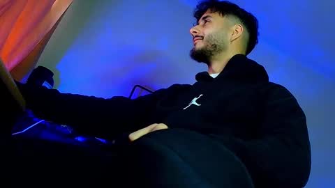 Snapshot of xandercagex chatting on January 17, 2026, 10:20 am XanderCageX online show from January 17, 2026, 10:20 am