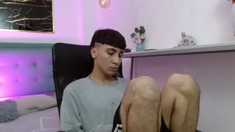 xandergrey8 online show from February 10, 2026, 7:40 pm