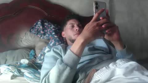 xavicock24 online show from April 21, 2026, 12:44 pm