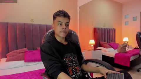 xavier fox   online show from February 22, 2026, 2:15 pm