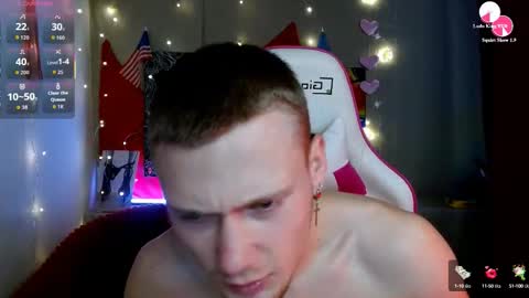 xavier_night81 online show from October 1, 2025, 8:20 am