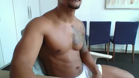 Snapshot of xavii31 chatting on April 9, 2026, 2:55 pm xavii31 online show from April 9, 2026, 2:55 pm