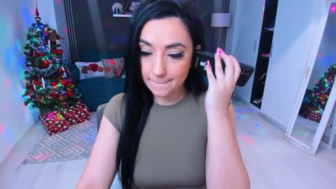 Christal online show from December 5, 2024, 9:06 pm