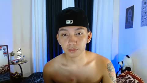 Snapshot of xcigbatecum chatting on July 18, 2026, 6:23 pm Charlie online show from July 18, 2026, 6:23 pm