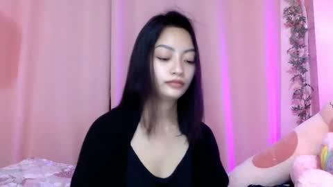 Sachi Cy online show from February 5, 2025, 1:00 pm