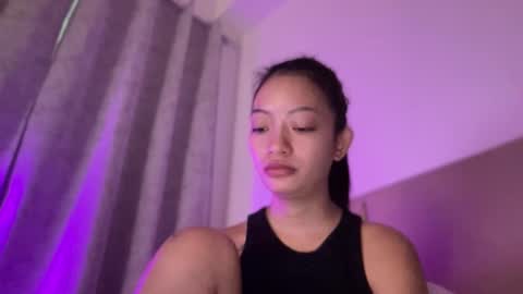 Sachi Cy online show from December 5, 2025, 6:33 am