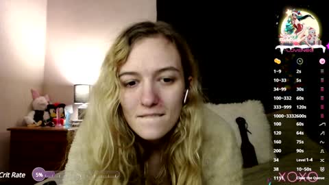 EllieeRose online show from January 8, 2025, 6:41 am