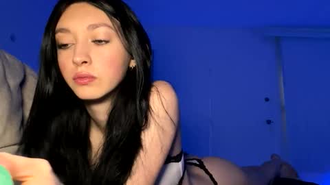 xenadreamx online show from March 14, 2026, 3:45 am