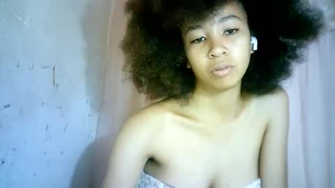 xenna610827 online show from February 18, 2025, 9:21 am