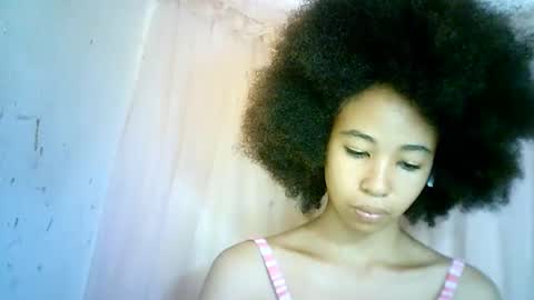 xenna610827 online show from February 21, 2025, 12:39 pm