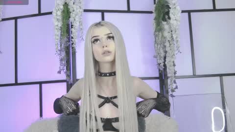 xenomy online show from September 18, 2025, 6:37 am