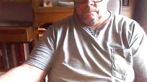 xevi1974 online show from September 13, 2025, 3:01 pm