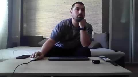 Snapshot of xfikusx44 chatting on January 17, 2026, 8:19 am xfikusx44 online show from January 17, 2026, 8:19 am