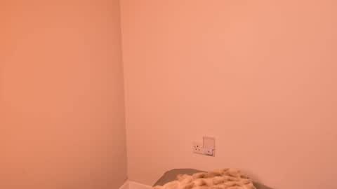 Hijabi Star online show from March 23, 2026, 11:53 pm