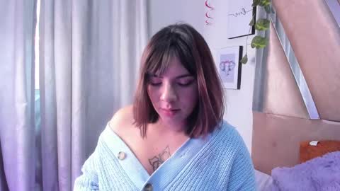 hinata  online show from January 20, 2025, 10:48 pm