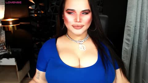 xHUGECOCKTILLCUMX online show from October 17, 2025, 7:55 am