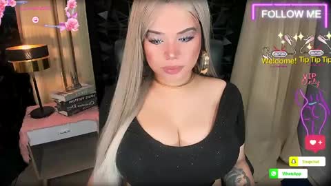 xHUGECOCKTILLCUMX online show from May 25, 2026, 1:11 am