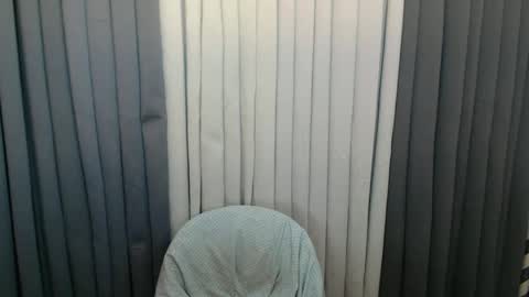 GWEN THOMPSON .......   online show from December 24, 2024, 1:59 am