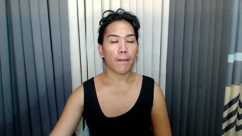 GWEN THOMPSON .......   online show from February 12, 2025, 4:12 am