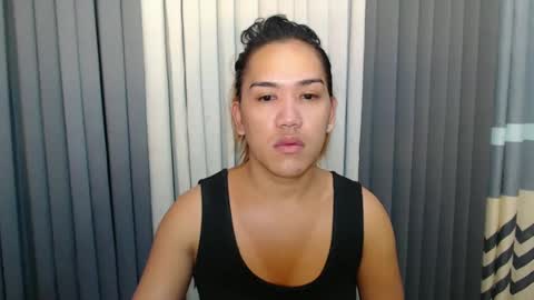 GWEN THOMPSON .......   online show from February 28, 2025, 5:59 am