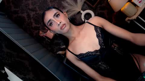 ur new addiction is here online show from September 30, 2025, 9:03 am