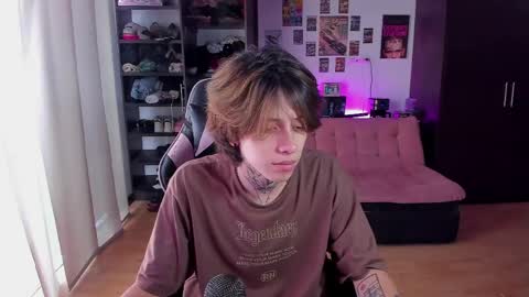 xIce Boy online show from April 20, 2026, 6:31 pm