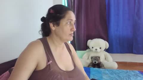Ximena online show from January 6, 2025, 5:49 pm