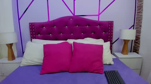 Xime  online show from March 9, 2025, 3:11 am