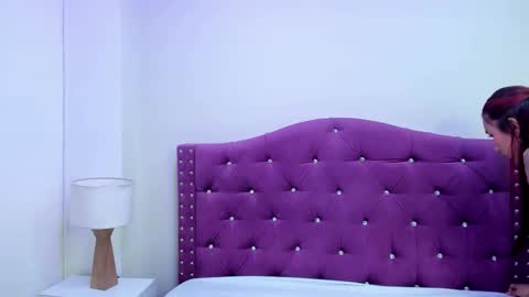 Xime  online show from November 24, 2025, 12:10 am