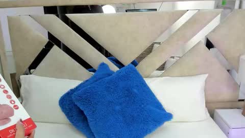 Xime  online show from January 10, 2026, 3:08 am