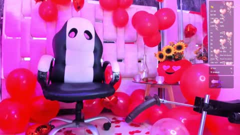 Ximena online show from February 14, 2025, 10:17 am